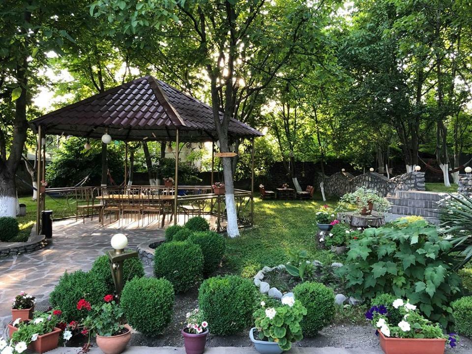 Family Hotel Lago & Wine Cellar Lagodekhi Exterior foto